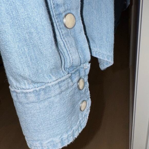 MOTHER The All My Exes Embroidered Denim Shirt Love in an English Garden Small - Picture 7 of 9